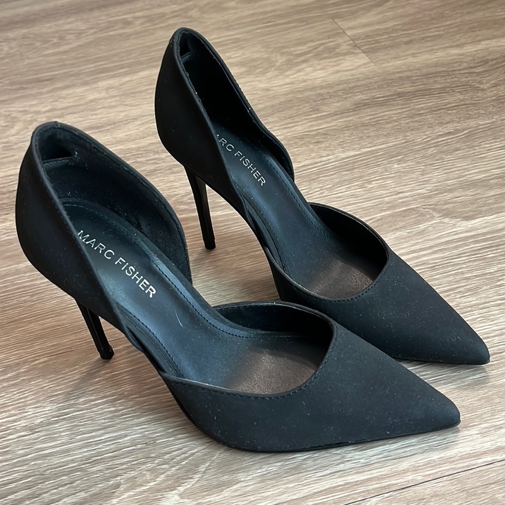 Marc Fisher black heels
